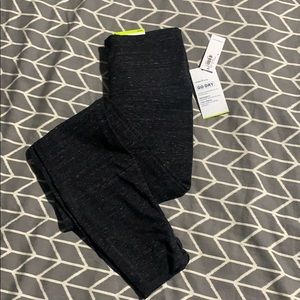 Old Navy go-dry active leggings black/heather
